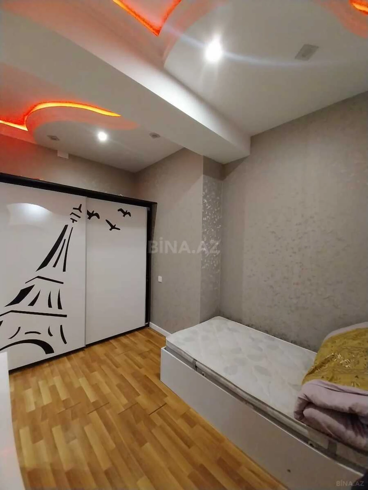 Kirayə verilir 3 otaqlı mənzil 90 m²