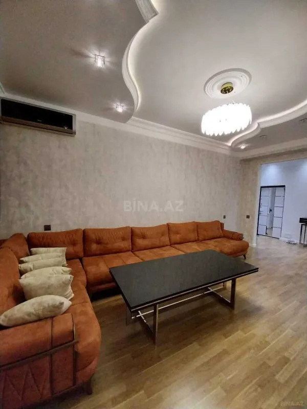 Kirayə verilir 3 otaqlı mənzil 90 m²