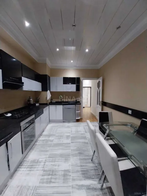 Kirayə verilir 3 otaqlı mənzil 90 m²