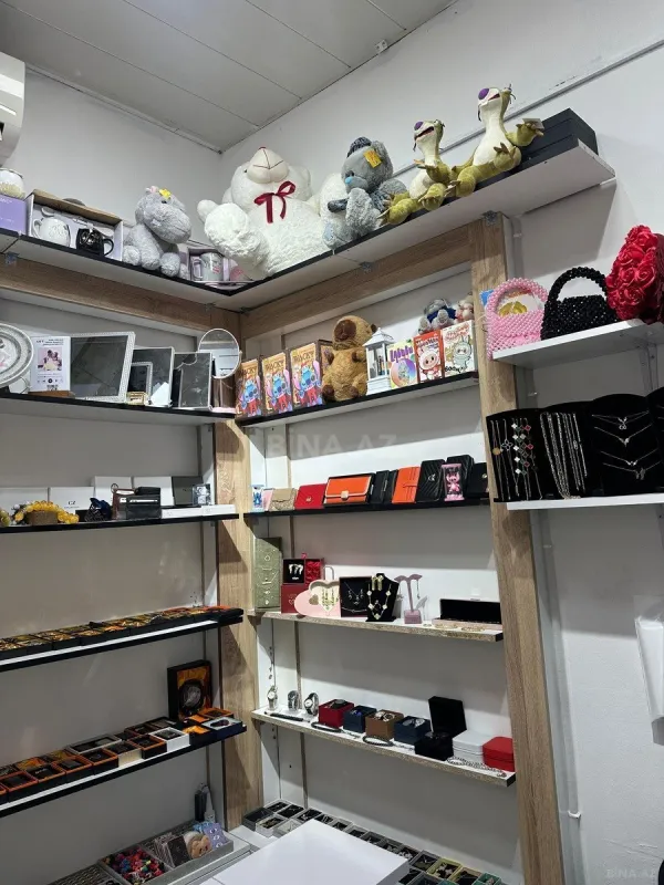 Kirayə verilir obyekt 15 m²