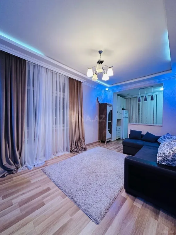 Satılır 2 otaqlı mənzil 50 m²