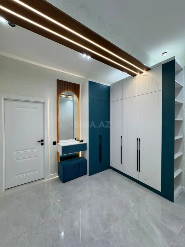 Satılır 3 otaqlı mənzil 96 m²