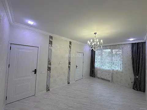 Satılır 2 otaqlı mənzil 45 m²