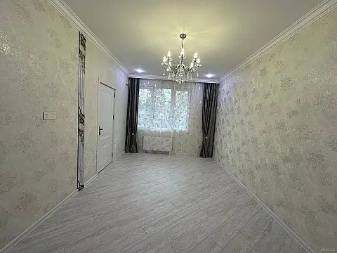 Satılır 2 otaqlı mənzil 45 m²