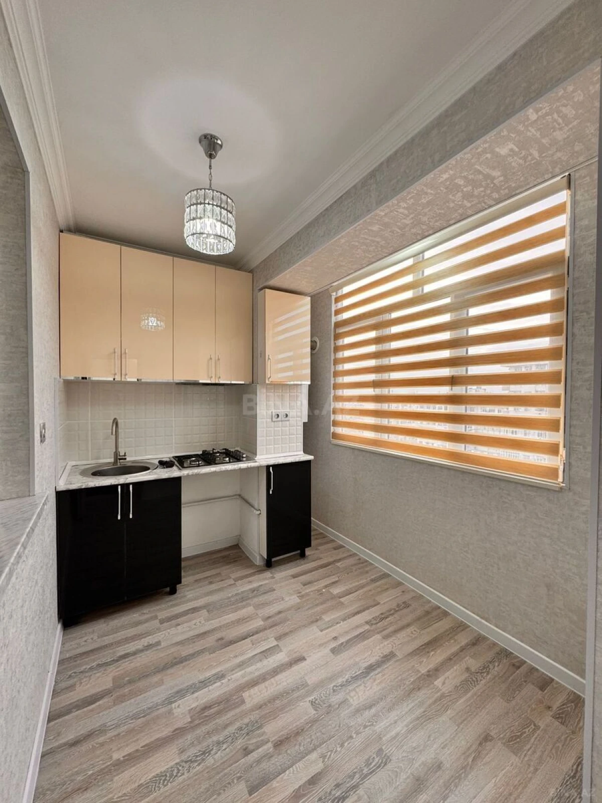 Satılır 3 otaqlı mənzil 65 m²