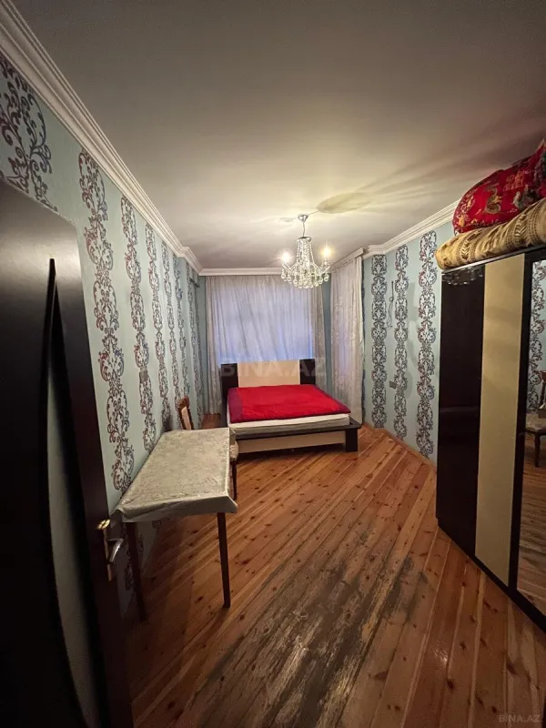 Kirayə verilir 3 otaqlı mənzil 120 m²