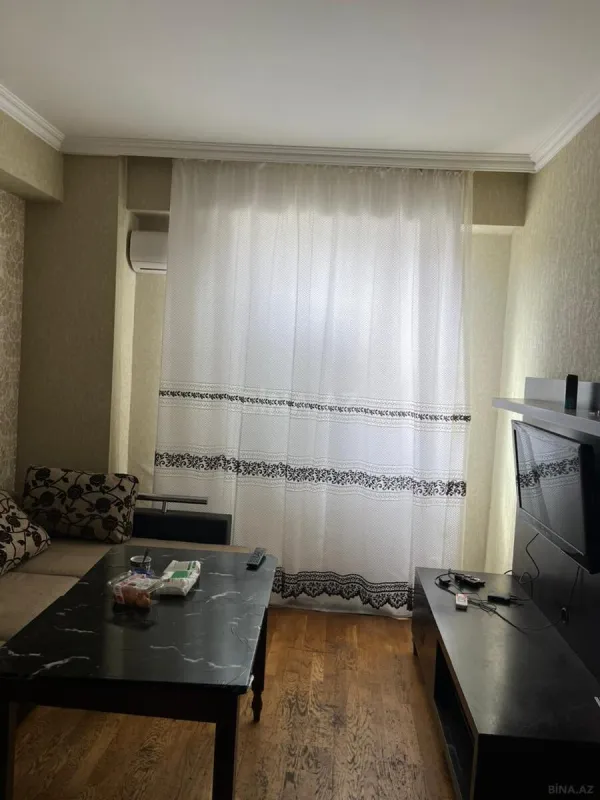 Kirayə verilir 2 otaqlı mənzil 53 m²