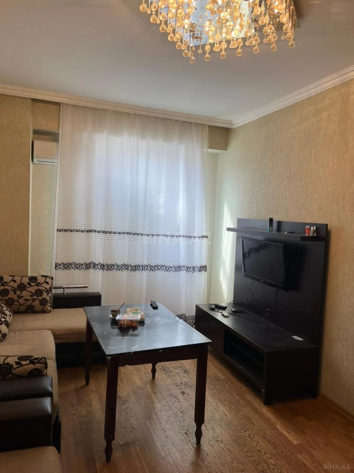 Kirayə verilir 2 otaqlı mənzil 53 m²