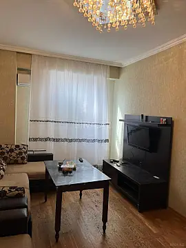 Kirayə verilir 2 otaqlı mənzil 53 m²