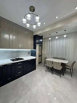 Satılır 3 otaqlı mənzil 107 m² — Bakı, Həzi Aslanov qəs. 3 otaq 107.00 m²