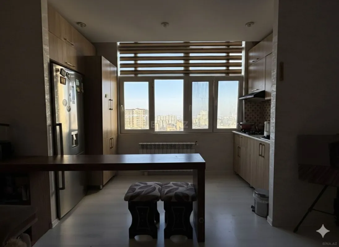 Satılır 2 otaqlı mənzil 65 m²