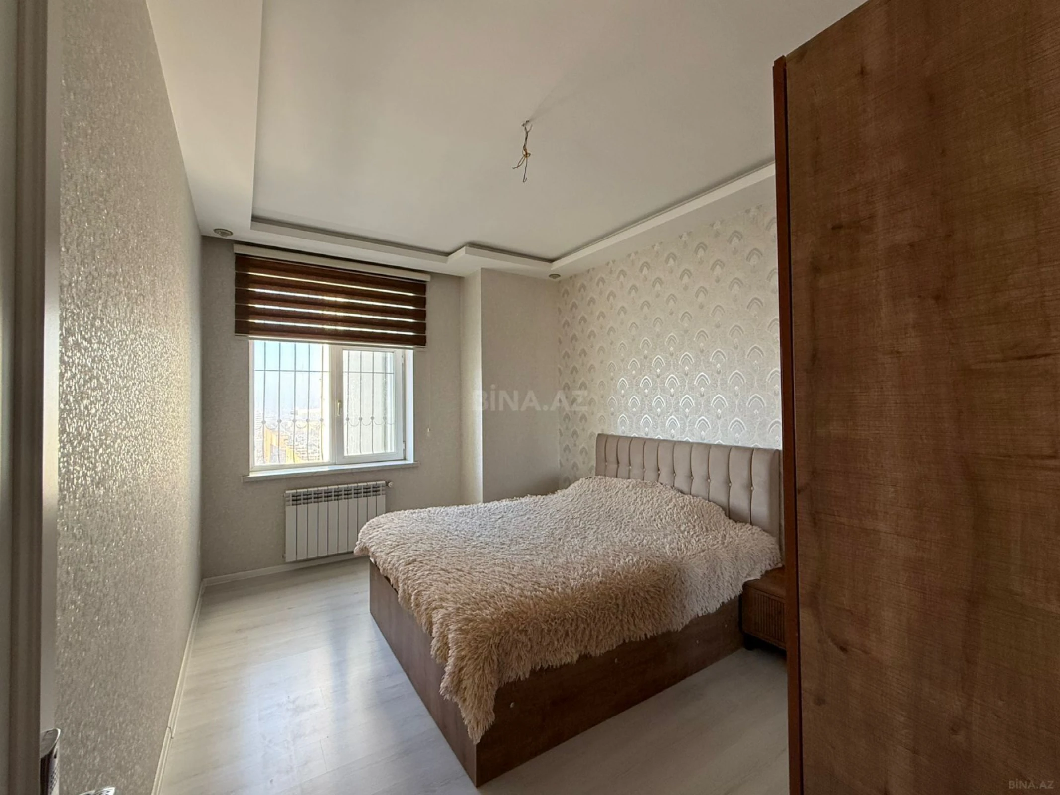Satılır 2 otaqlı mənzil 65 m²