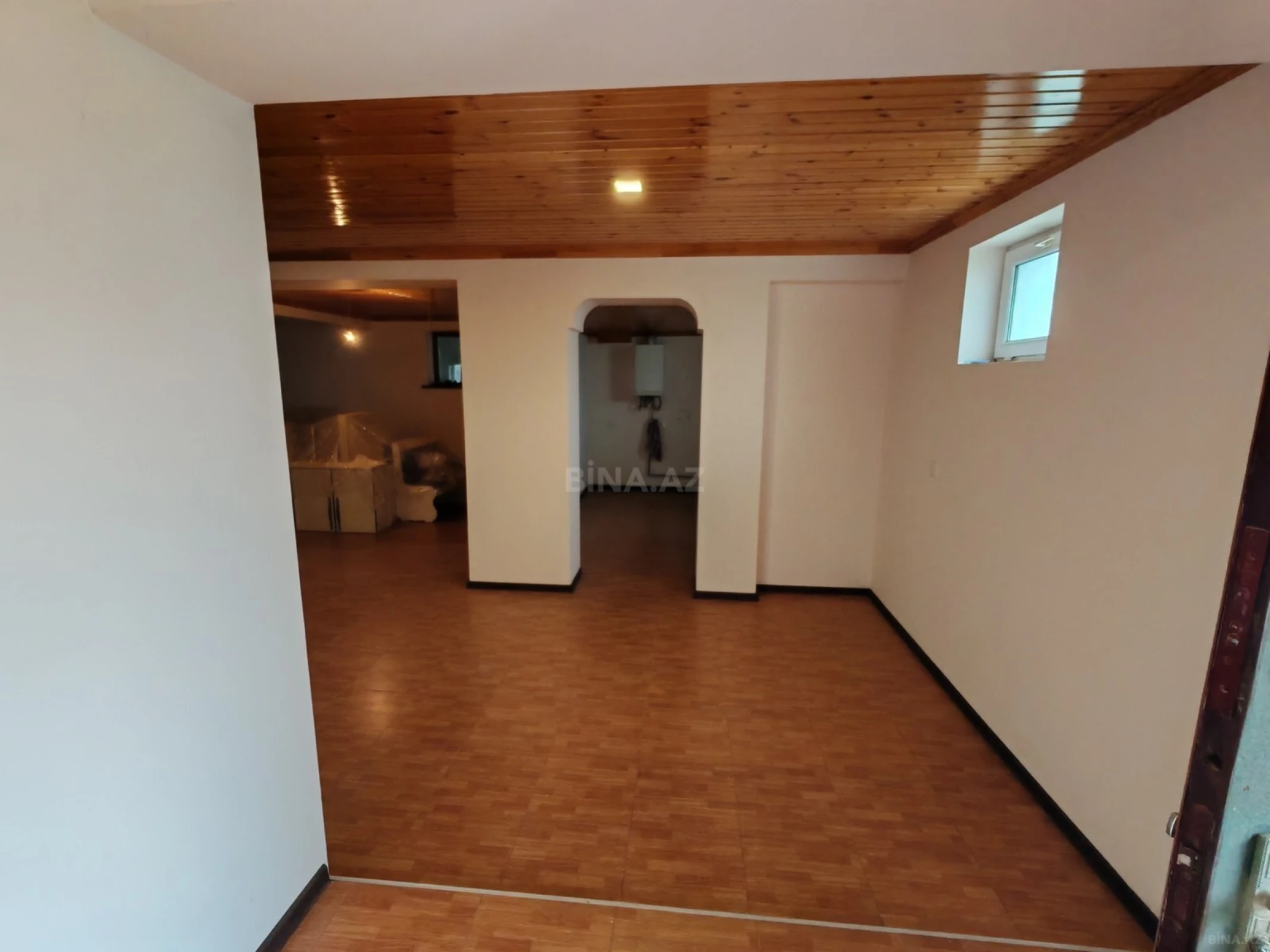 Satılır 7 otaqlı həyət evi 200 m²