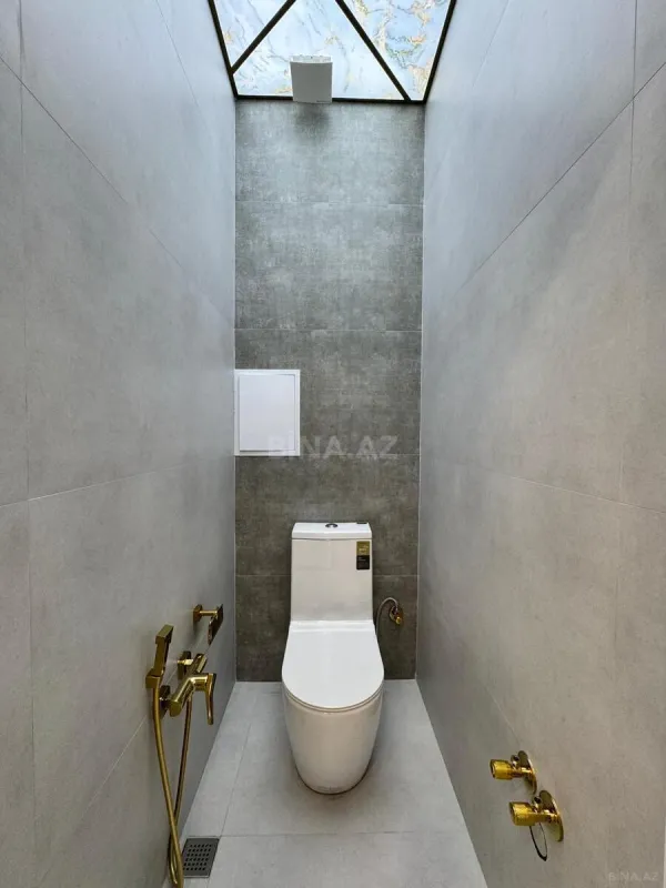 Satılır 2 otaqlı mənzil 84 m²