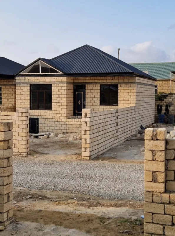 Satılır 3 otaqlı həyət evi 97 m²