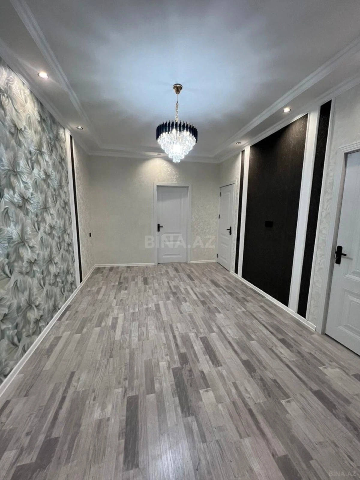 Satılır 2 otaqlı mənzil 55 m²