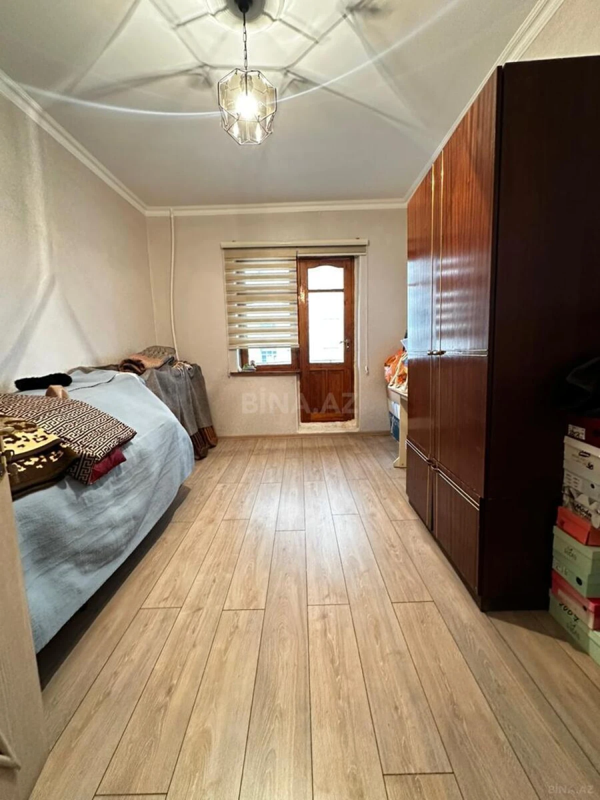 Satılır 5 otaqlı mənzil 120 m²