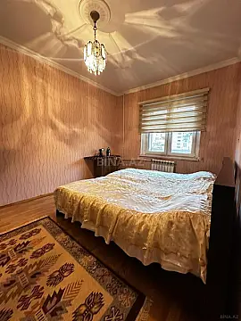 Satılır 5 otaqlı mənzil 120 m²