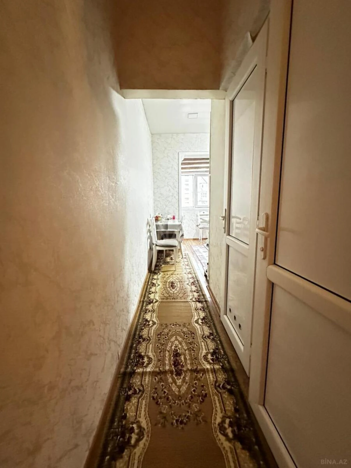 Satılır 5 otaqlı mənzil 120 m²