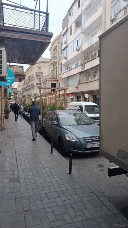 Satılır 3 otaqlı mənzil 90 m²