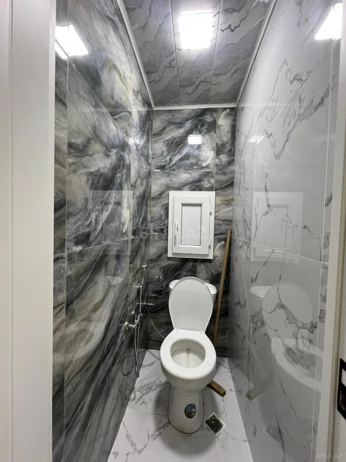 Satılır 2 otaqlı mənzil 55 m²