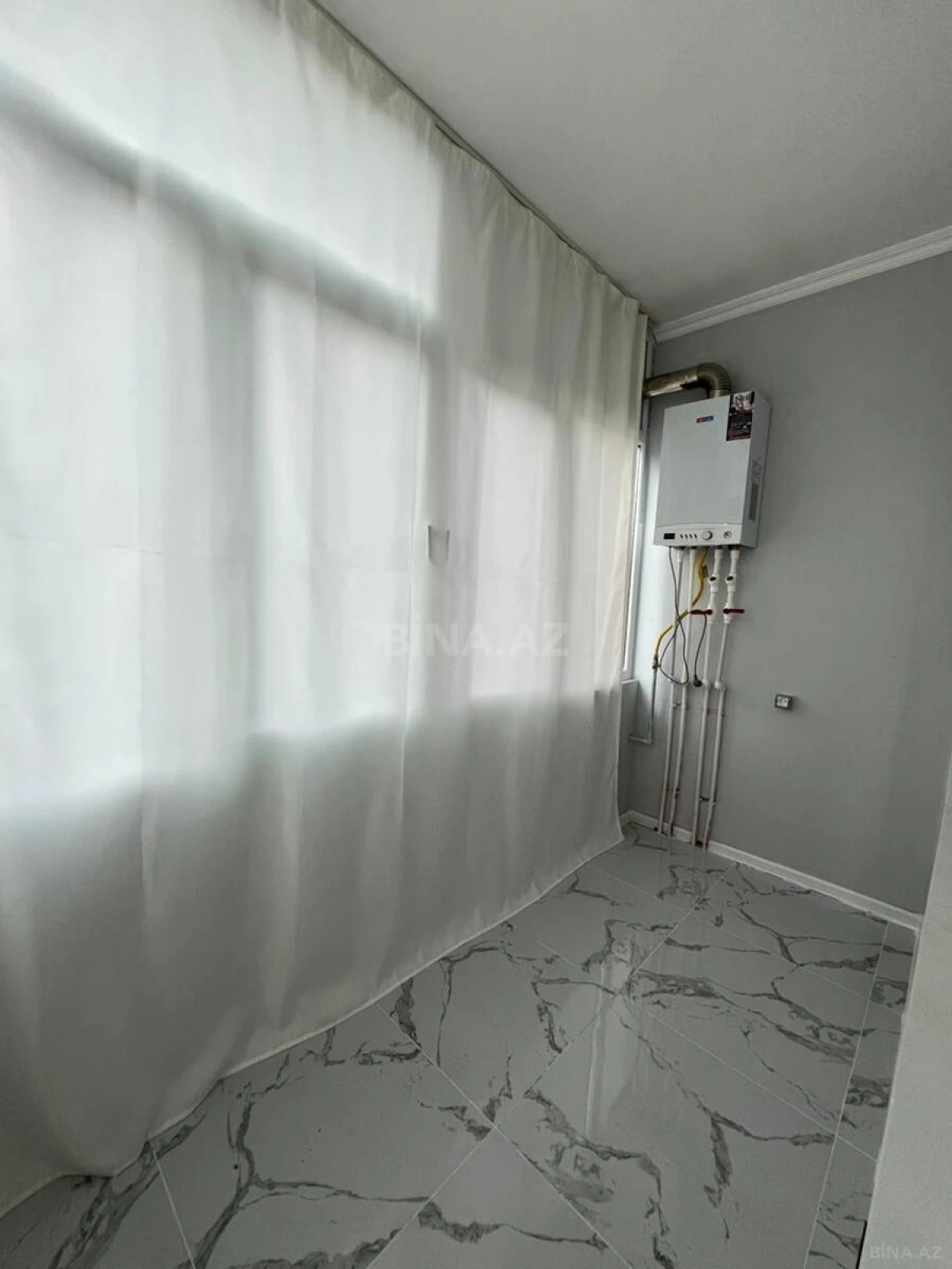 Satılır 2 otaqlı mənzil 55 m²