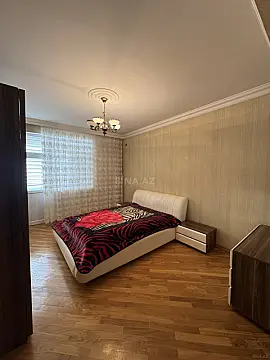 Kirayə verilir 3 otaqlı mənzil 122 m²
