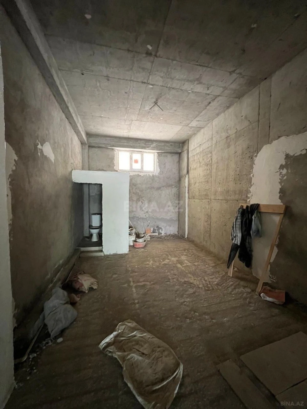 Satılır obyekt 70 m²