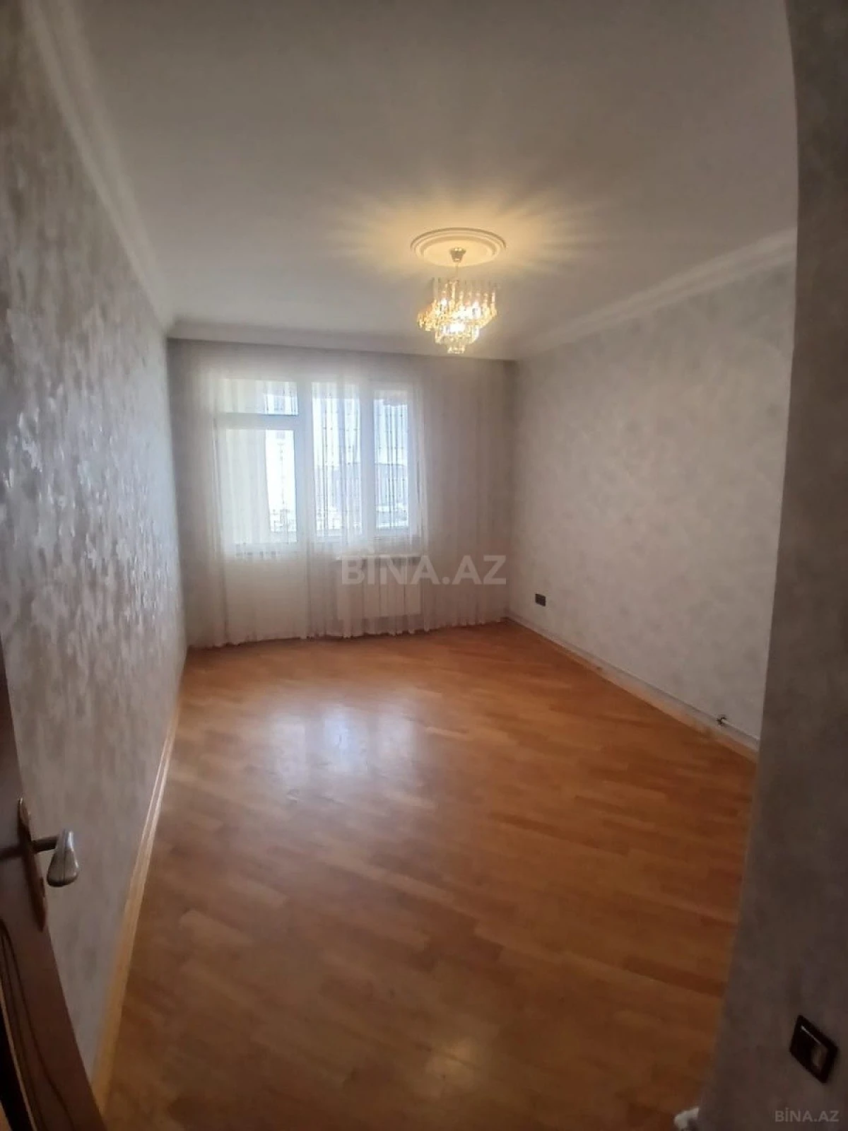 Satılır 2 otaqlı mənzil 52 m²