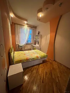 Kirayə verilir 3 otaqlı mənzil 170 m²