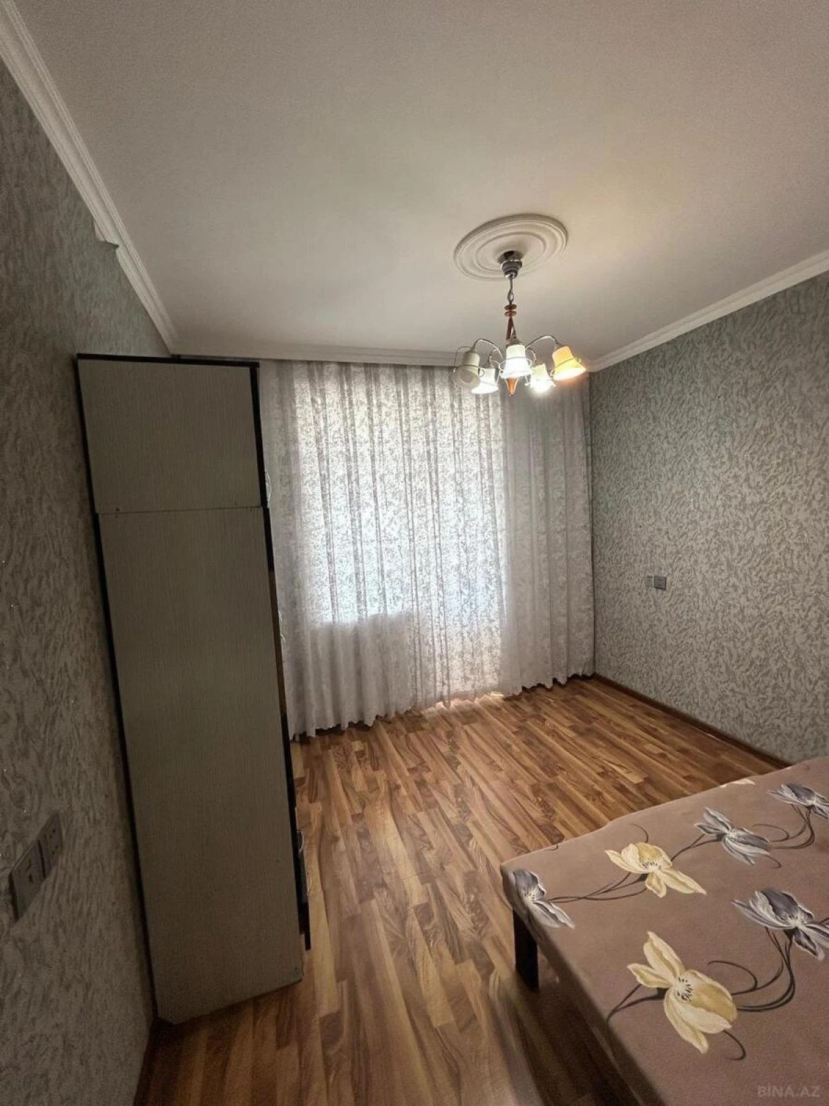 Kirayə verilir 3 otaqlı mənzil 90 m²