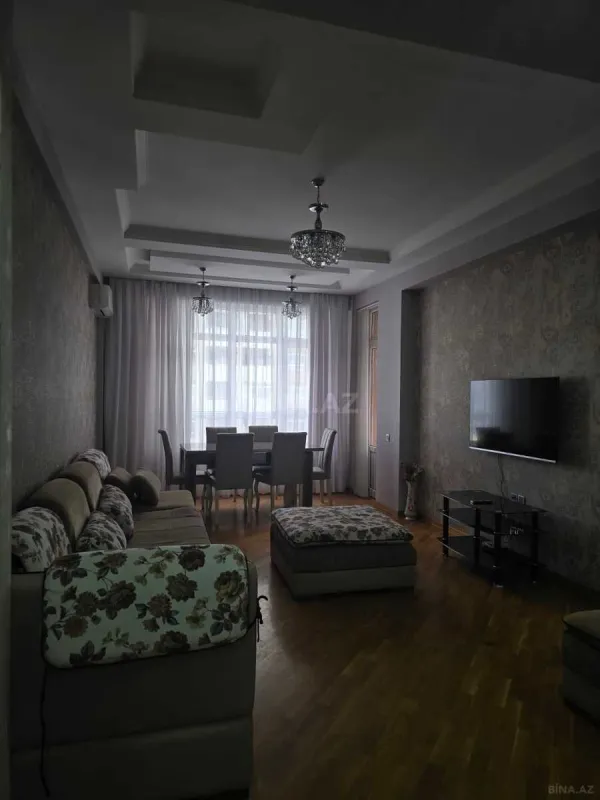 Kirayə verilir 3 otaqlı mənzil 110 m²