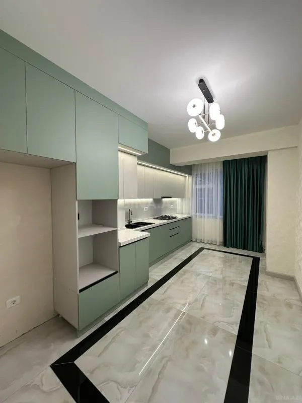 Satılır 3 otaqlı mənzil 128 m²