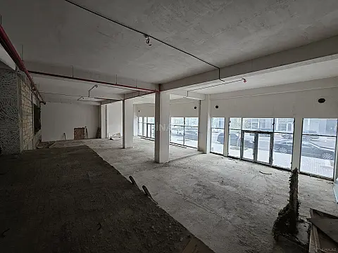 Kirayə verilir 20 otaqlı ofis 1000 m²