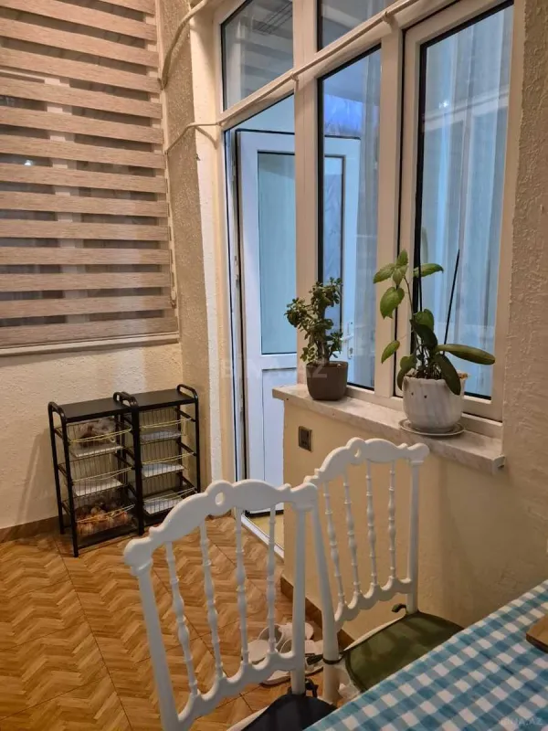 Satılır 3 otaqlı mənzil 134 m²