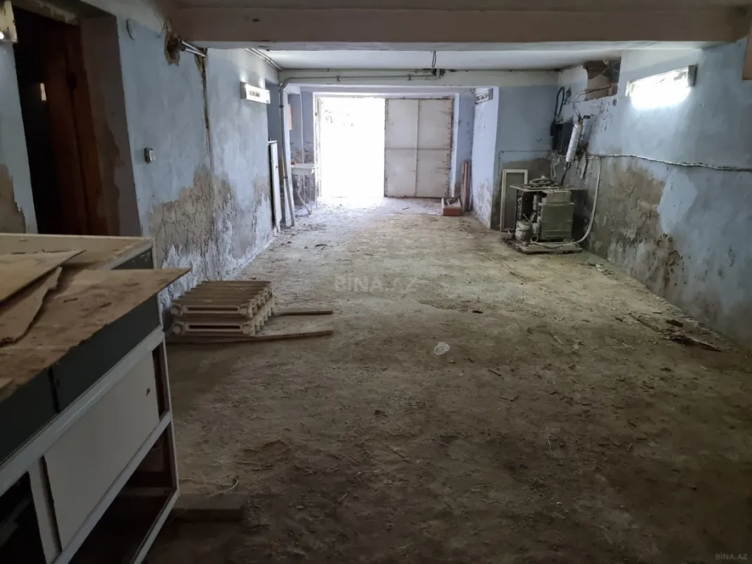 Satılır 4 otaqlı həyət evi 252 m²