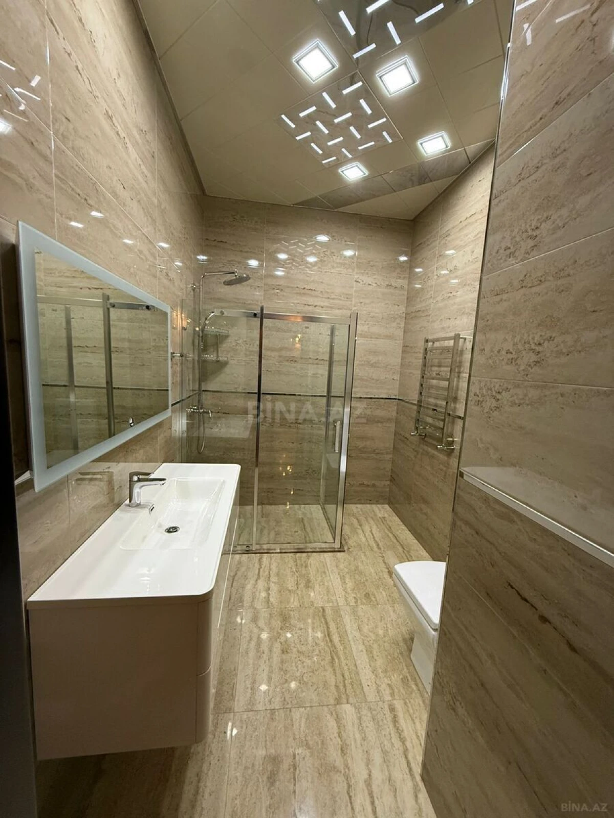 Kirayə verilir 3 otaqlı mənzil 166 m²