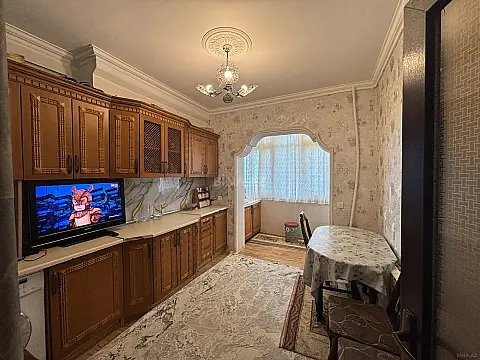 Satılır 2 otaqlı mənzil 60 m²