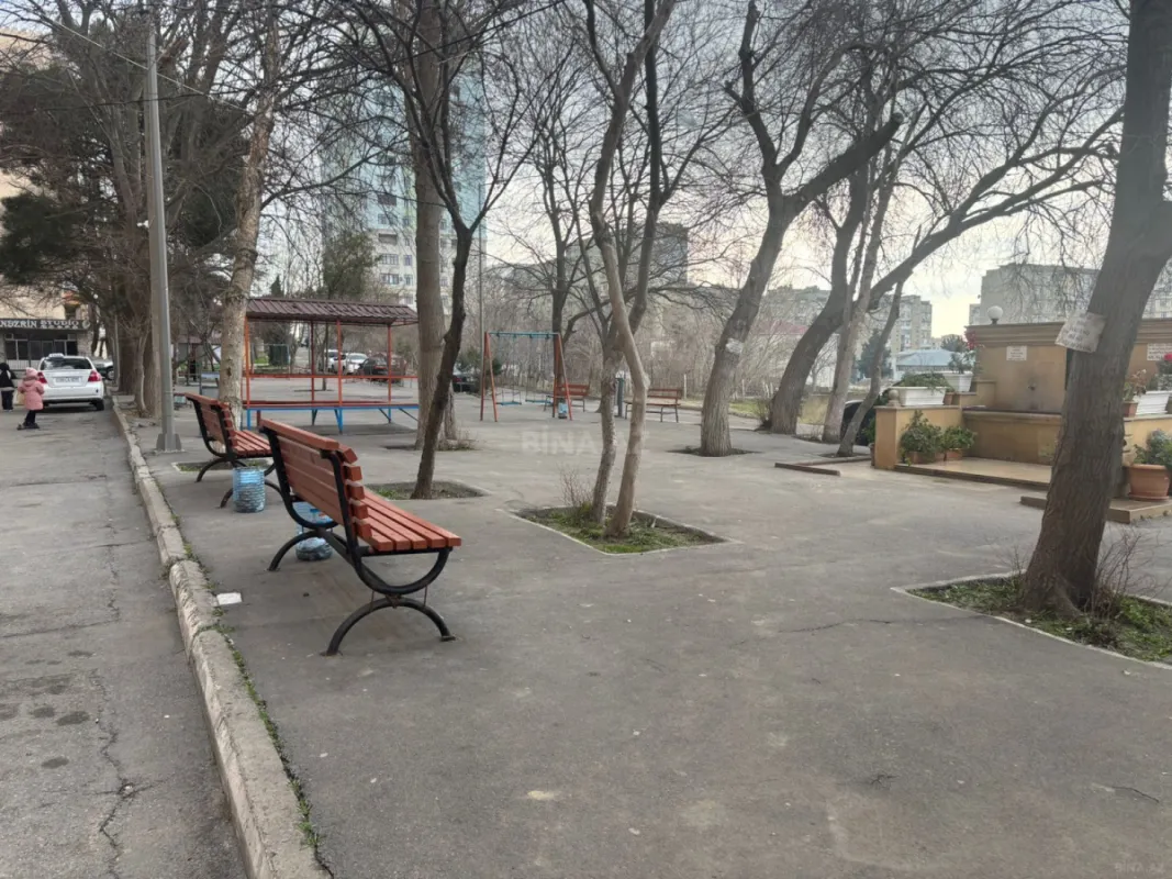 Satılır 2 otaqlı mənzil 60 m²