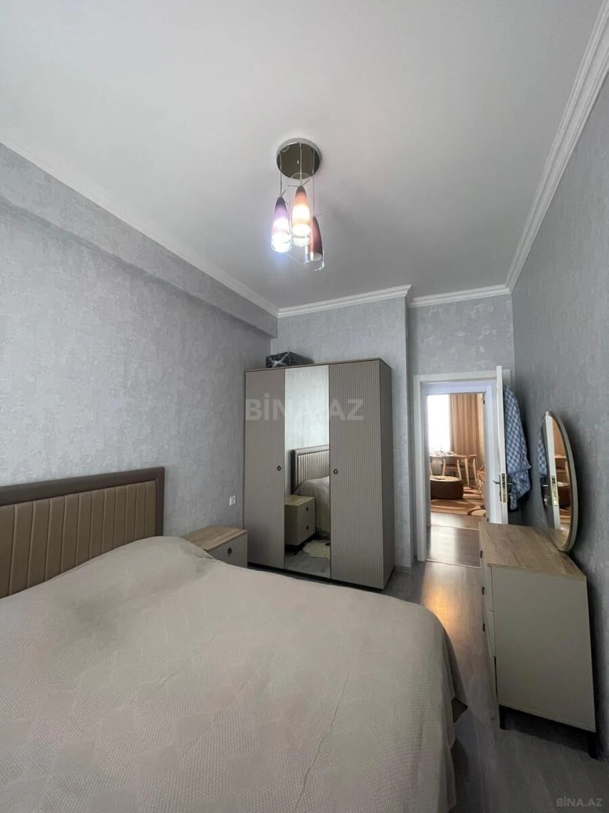 Satılır 3 otaqlı mənzil 73 m²