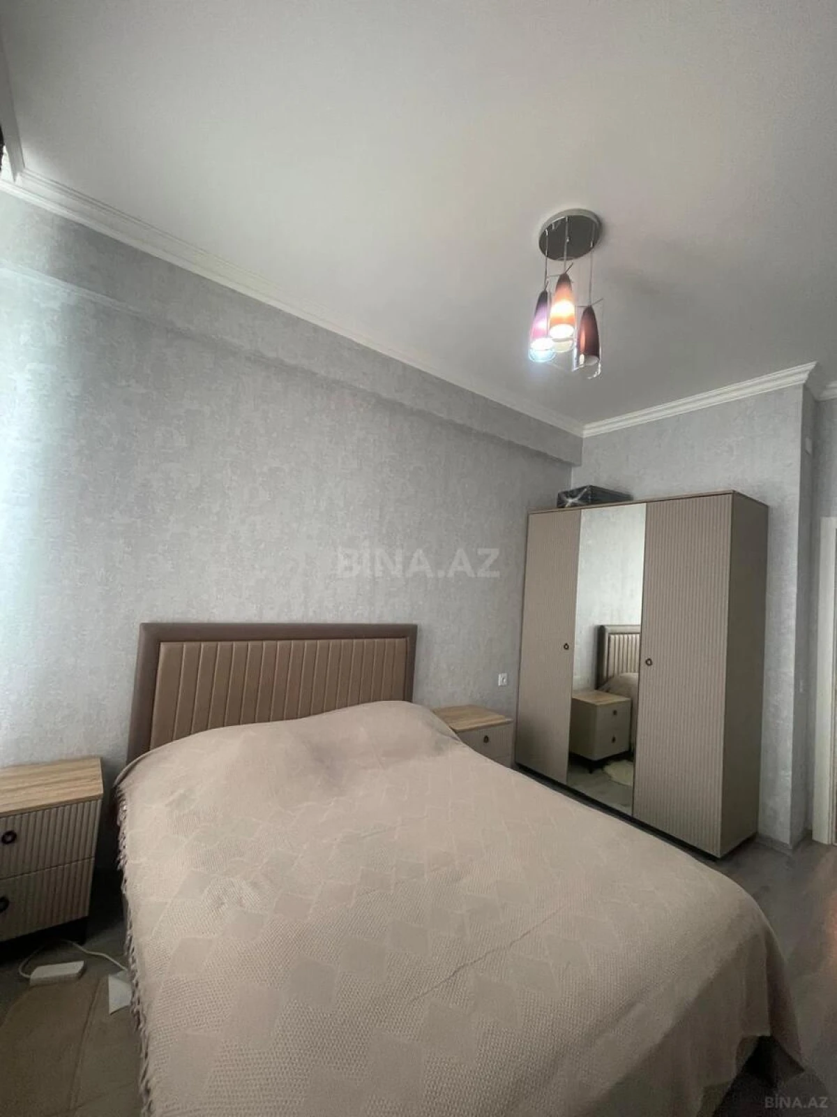 Satılır 3 otaqlı mənzil 73 m²