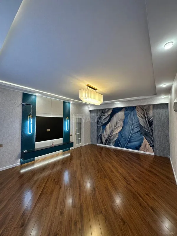 Satılır 2 otaqlı mənzil 84 m²