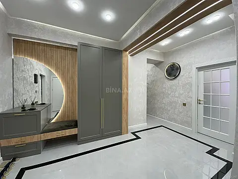 Satılır 2 otaqlı mənzil 84 m²