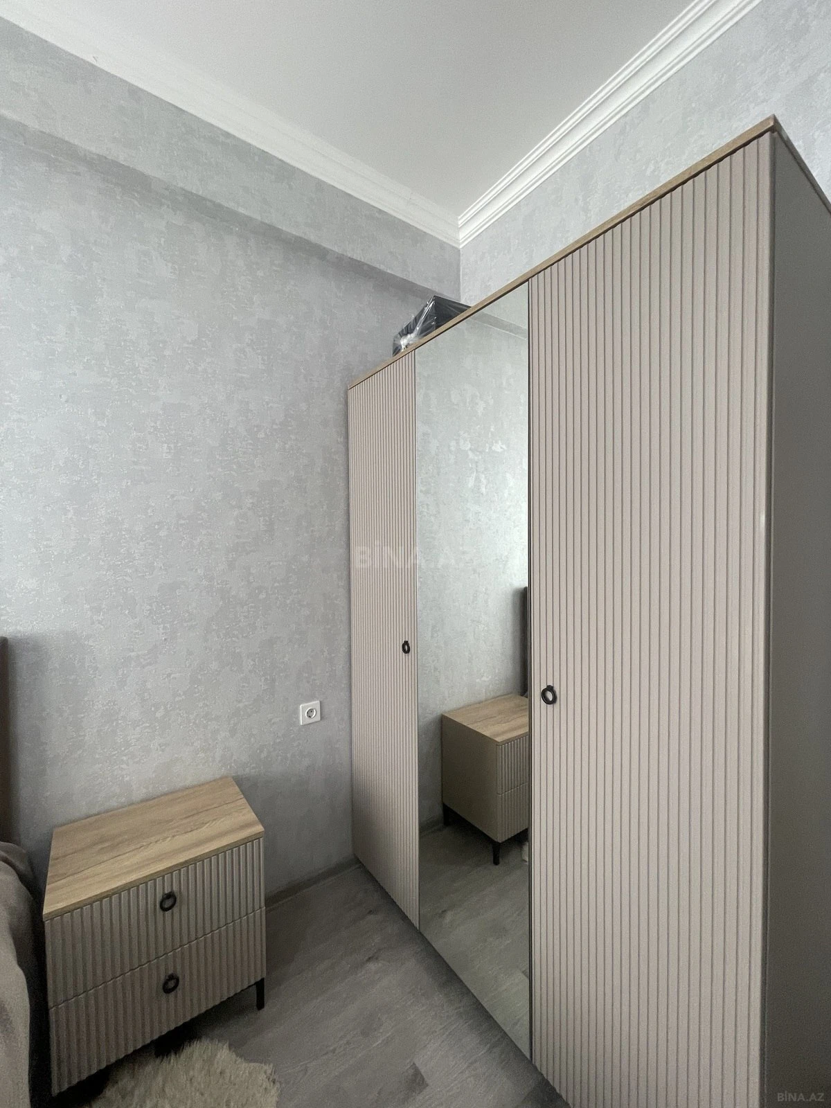 Satılır 3 otaqlı mənzil 73 m²