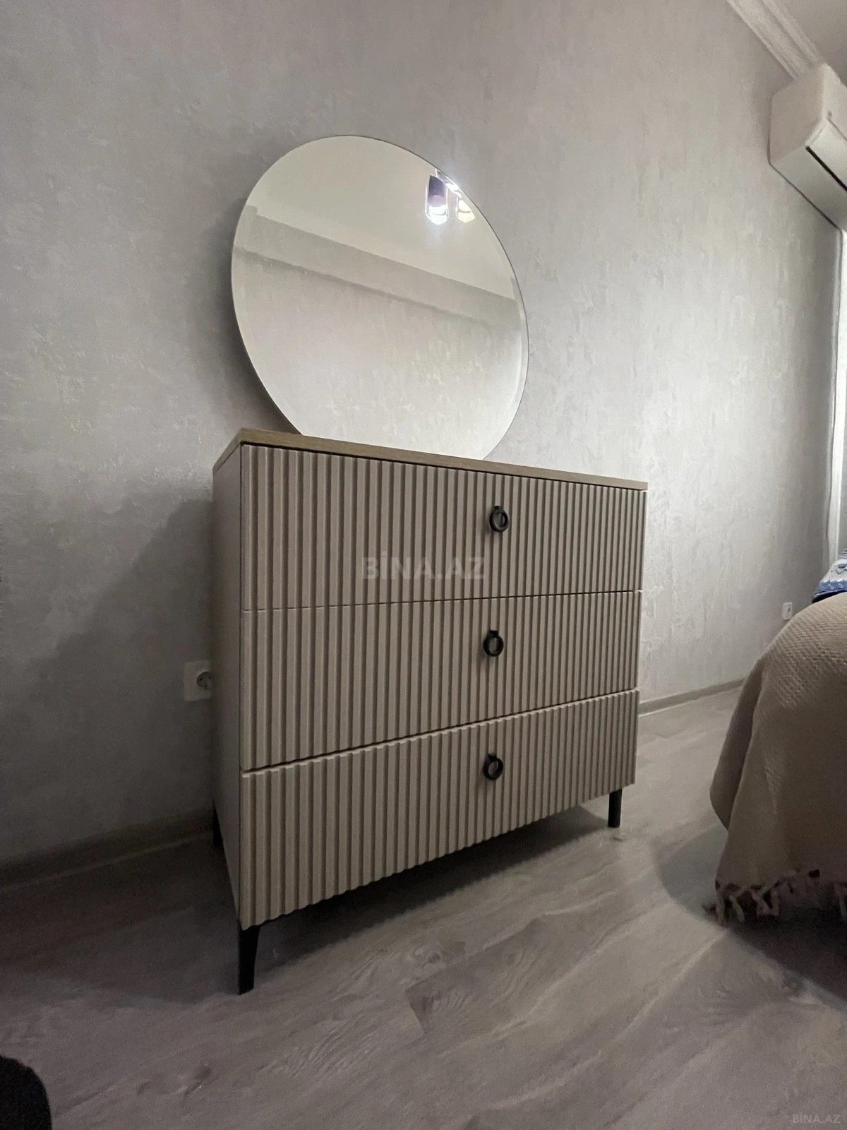 Satılır 3 otaqlı mənzil 73 m²