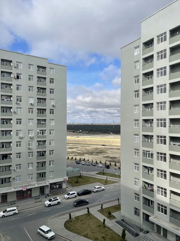 Satılır 3 otaqlı mənzil 73 m²