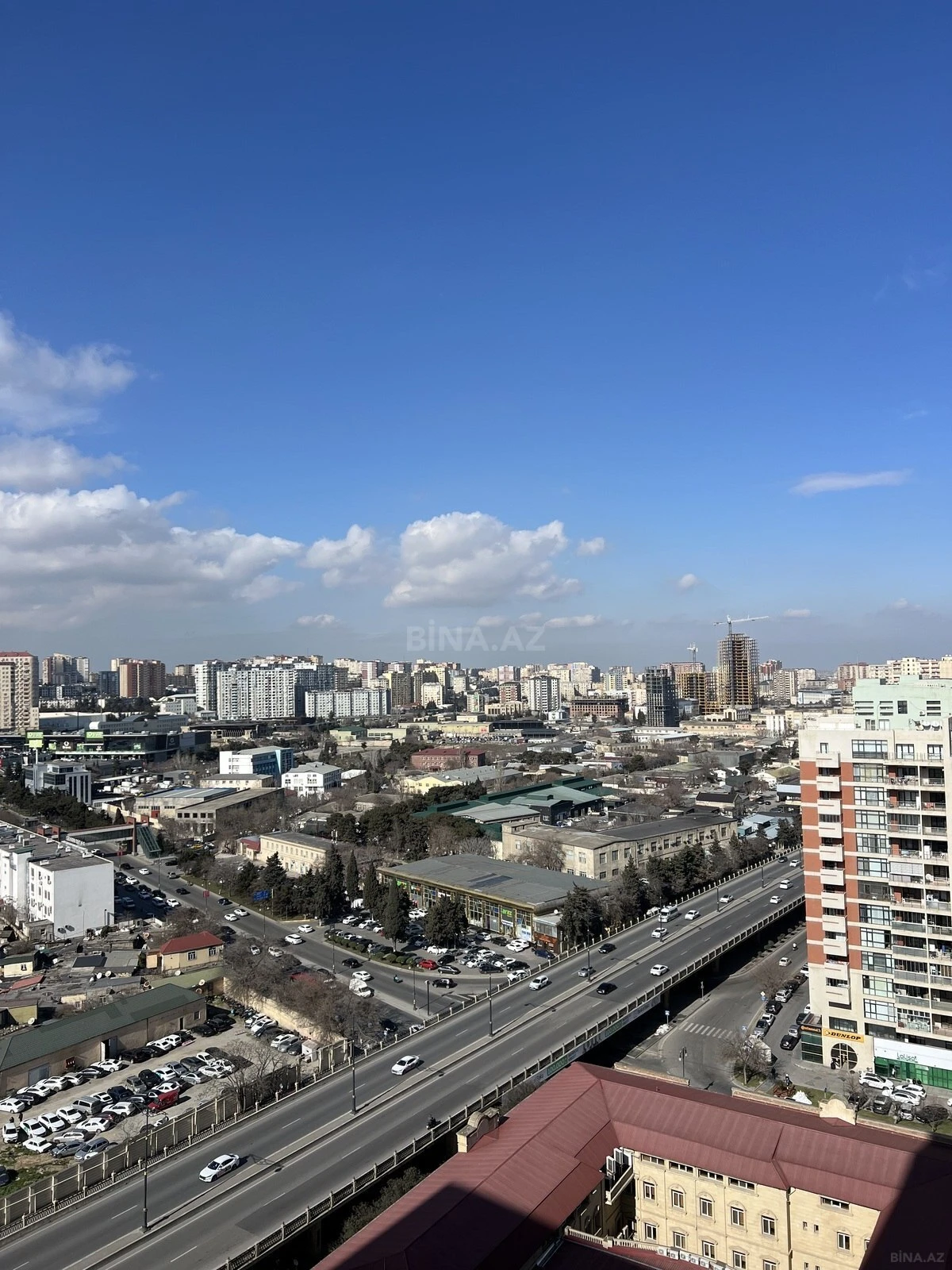 Satılır 2 otaqlı mənzil 98 m²