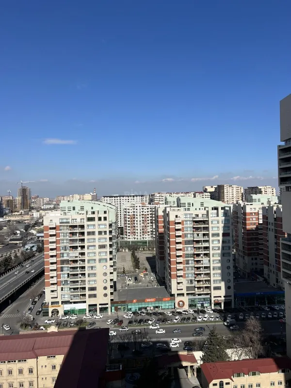 Satılır 2 otaqlı mənzil 98 m²