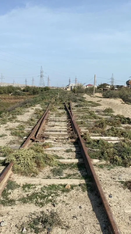 Satılır torpaq sahəsi 200 m²