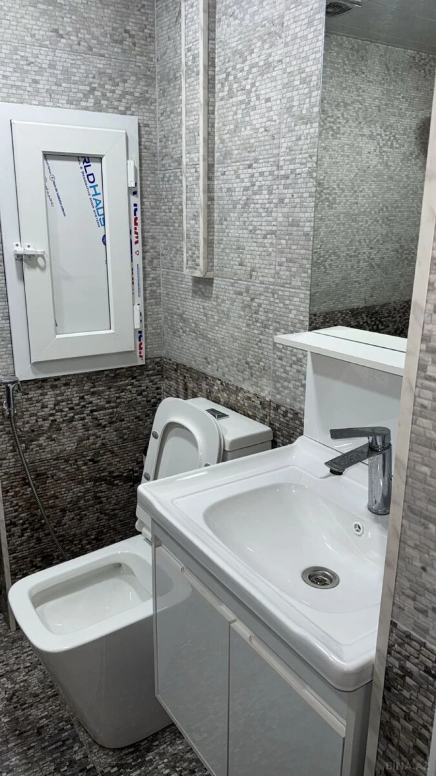 Satılır 2 otaqlı mənzil 45 m²